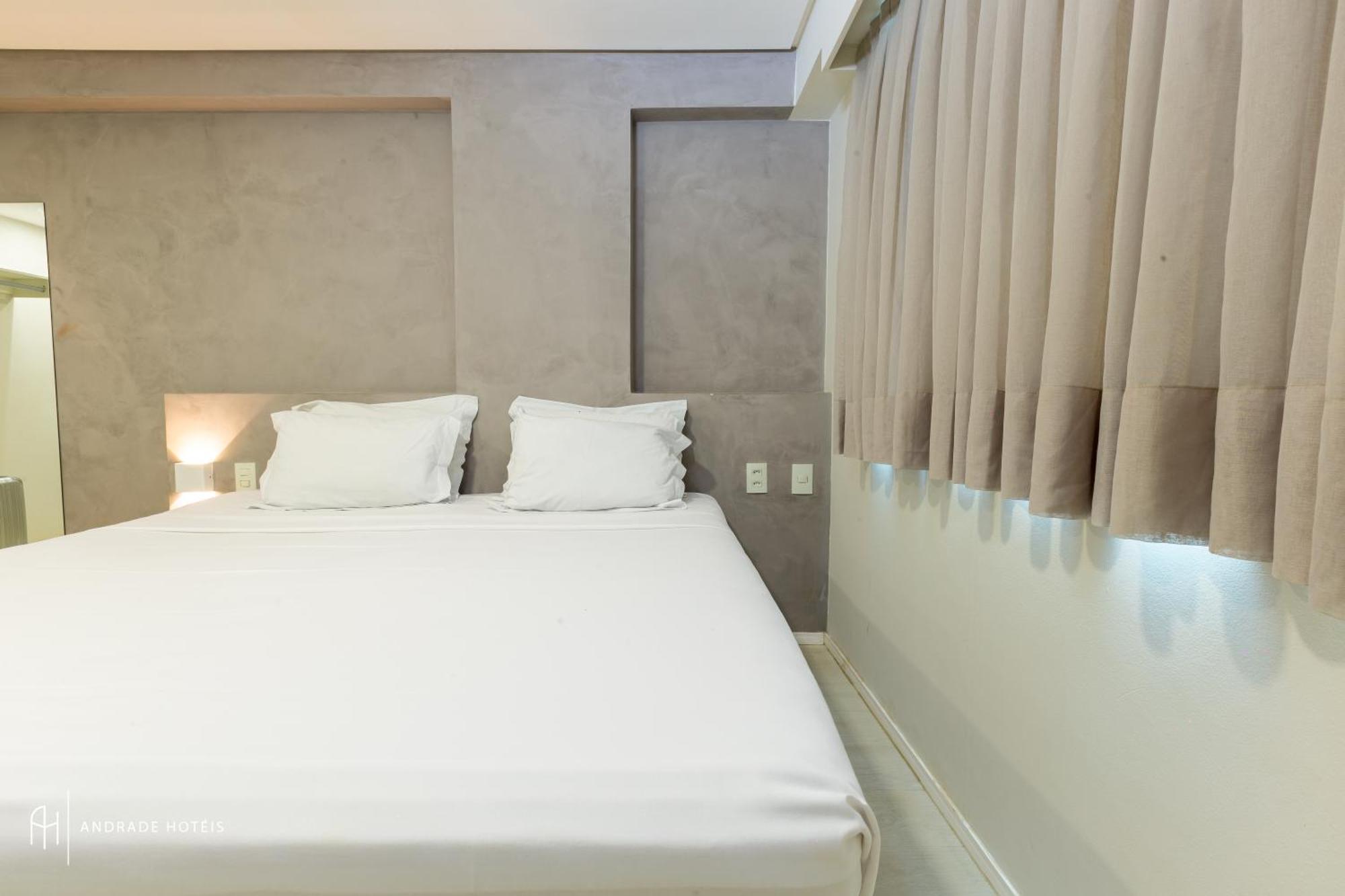Rede Andrade Riviera Premium Hotel Salvador Exterior photo